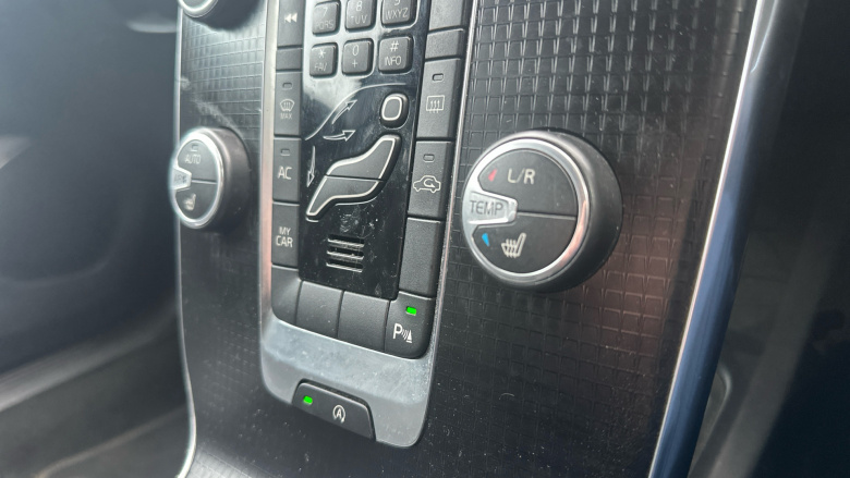 Volvo V40 D3 [4 Cyl 150] R DESIGN Pro 5dr Diesel Hatchback